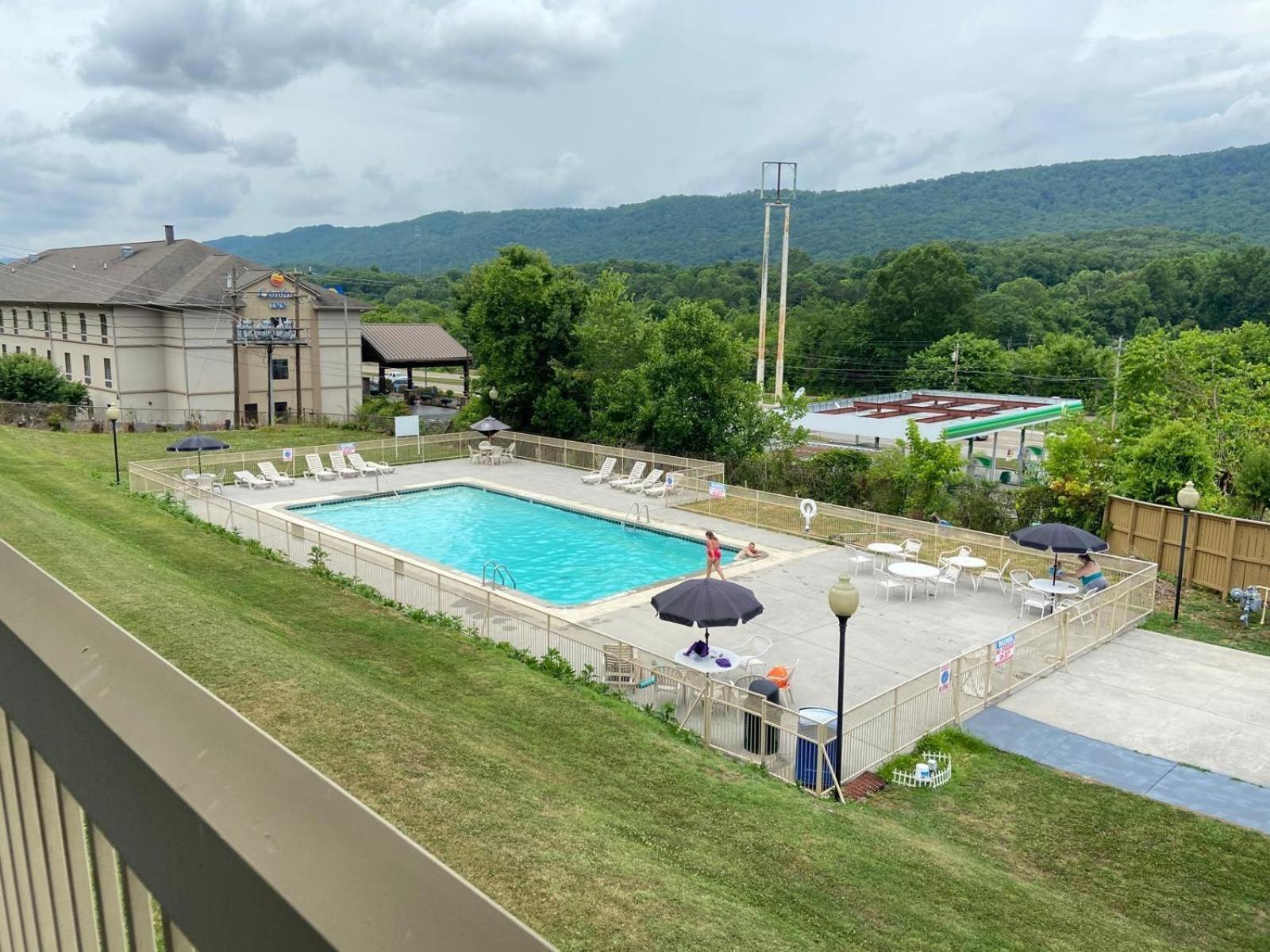 Quality Inn Harriman Buitenkant foto